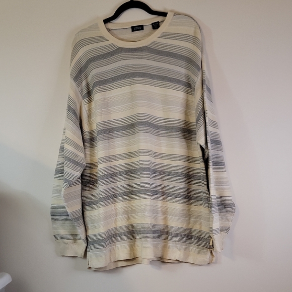 Izod Men's Cream and Gray Striped Crewneck Sweater - Picture 1 of 6